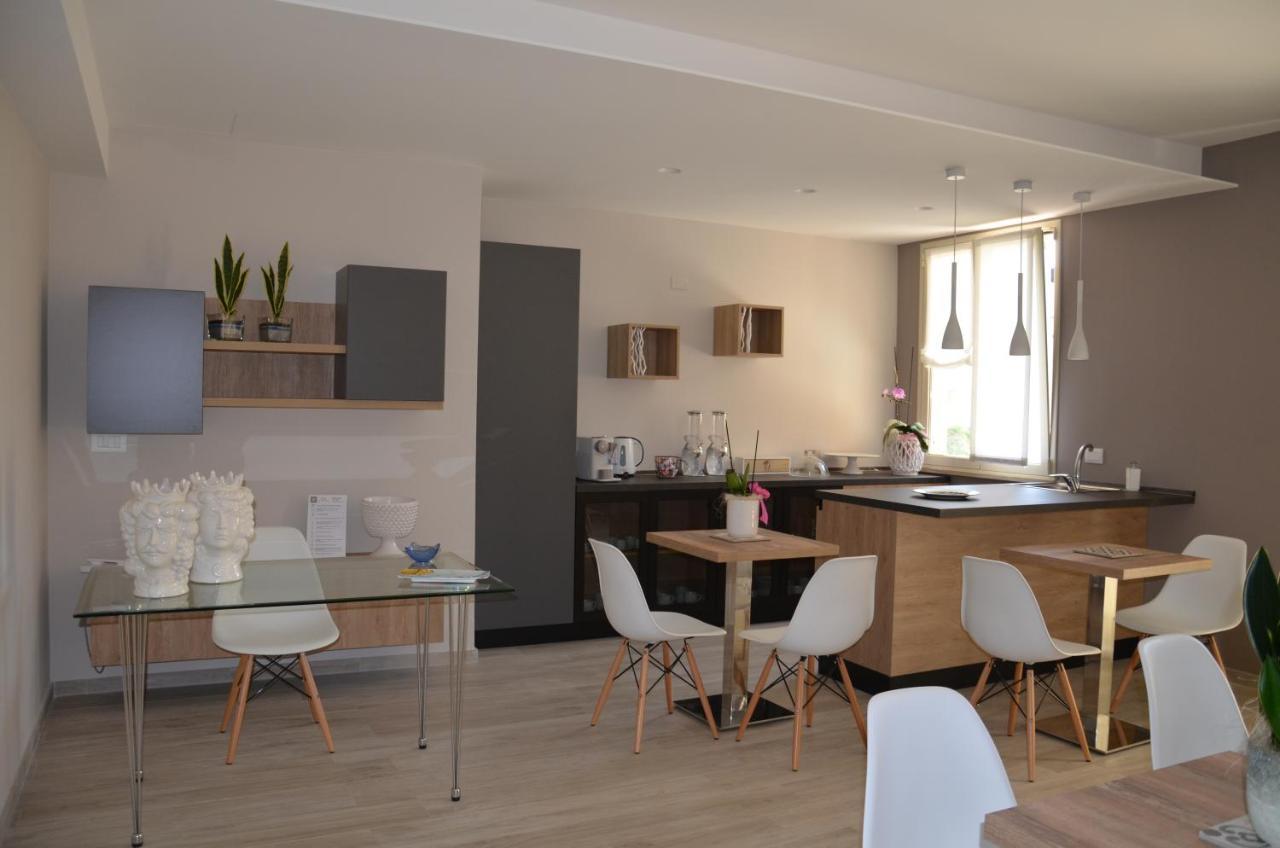 B&B Le Maioliche Milazzo Eksteriør billede